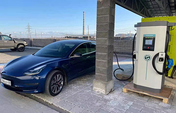 DC Charging Station for Tesla